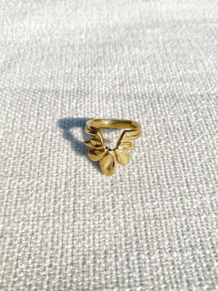 Hawkly Fauna Ring